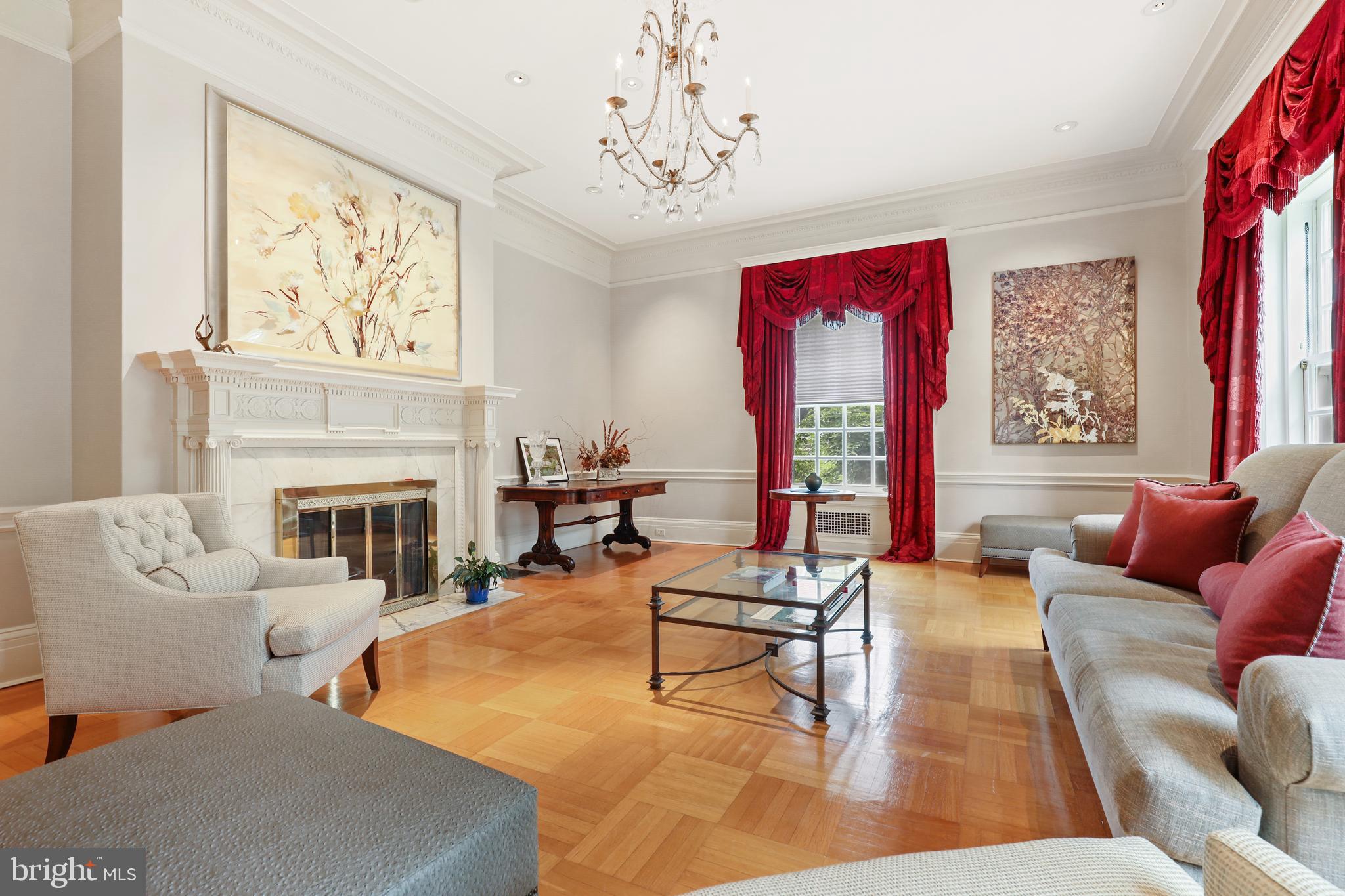 ROLAND PARK - Residential