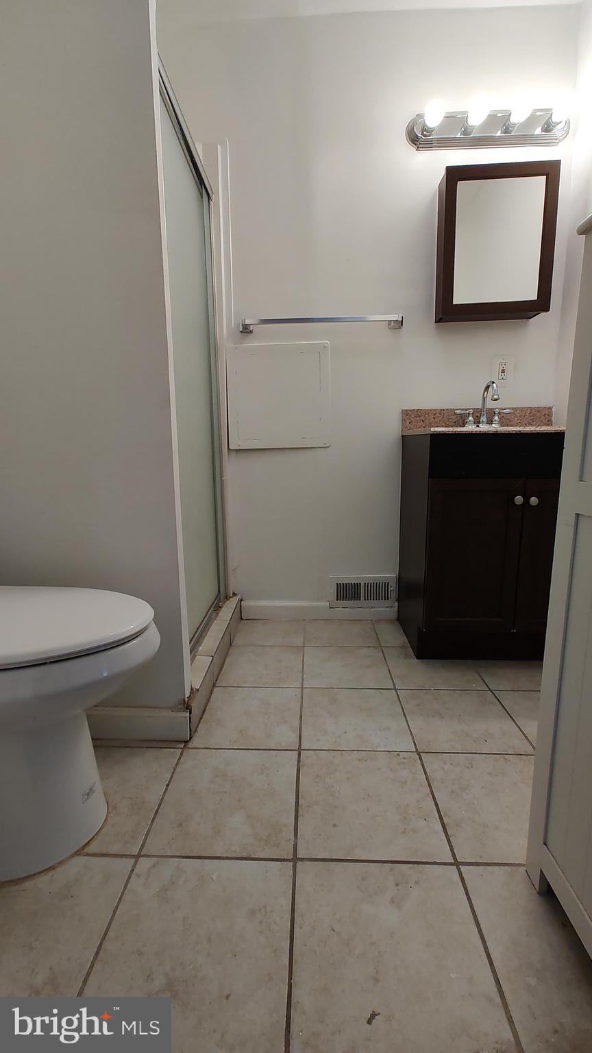 ROSEWALD BEACH - Residential Lease