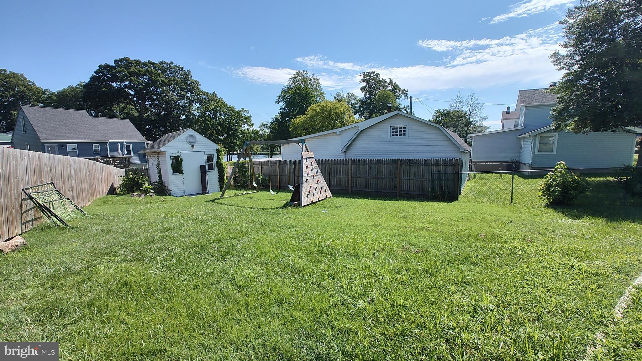 ROSEWALD BEACH - Residential Lease