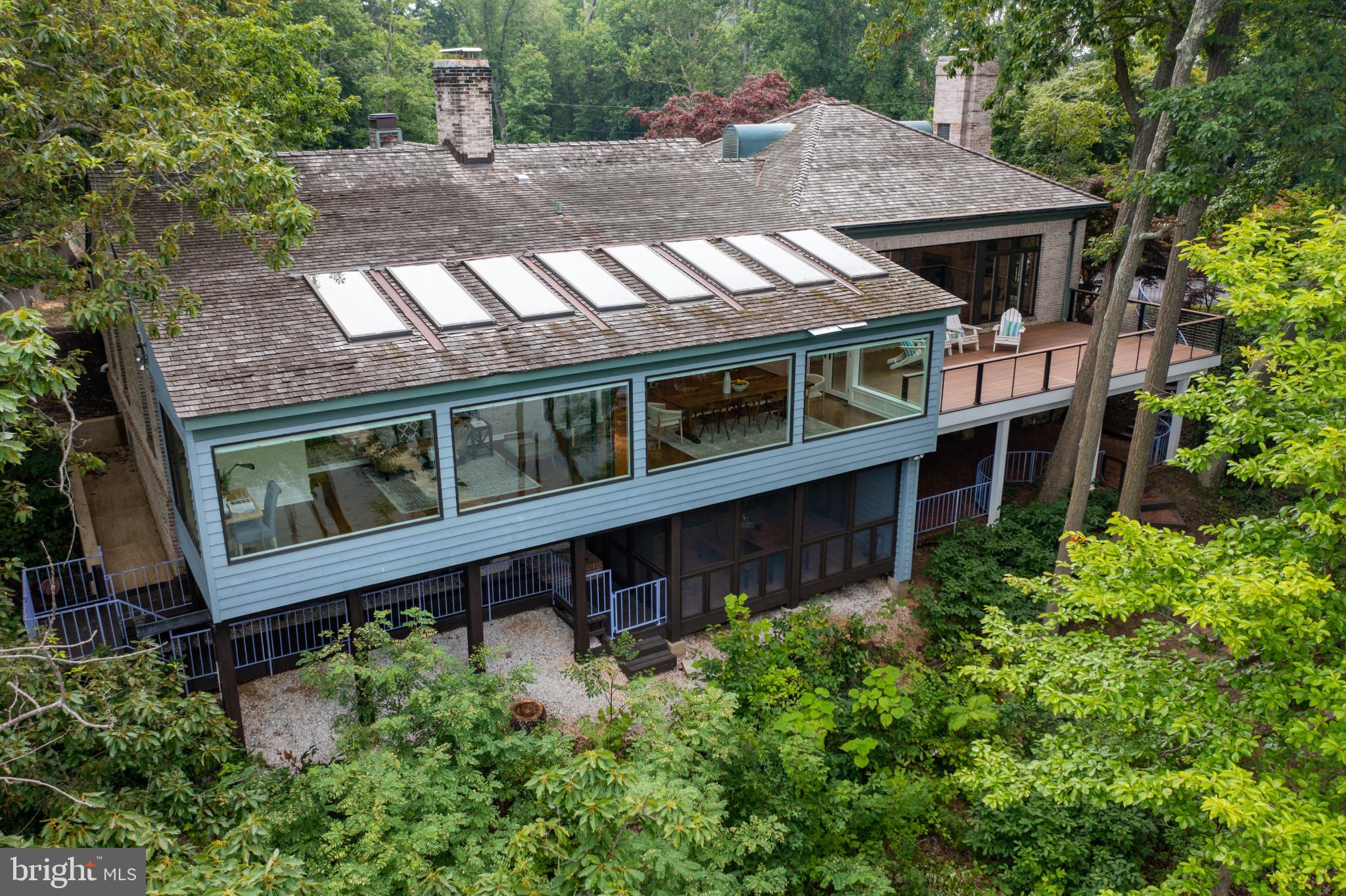 SOUTHWATER POINT - Residential