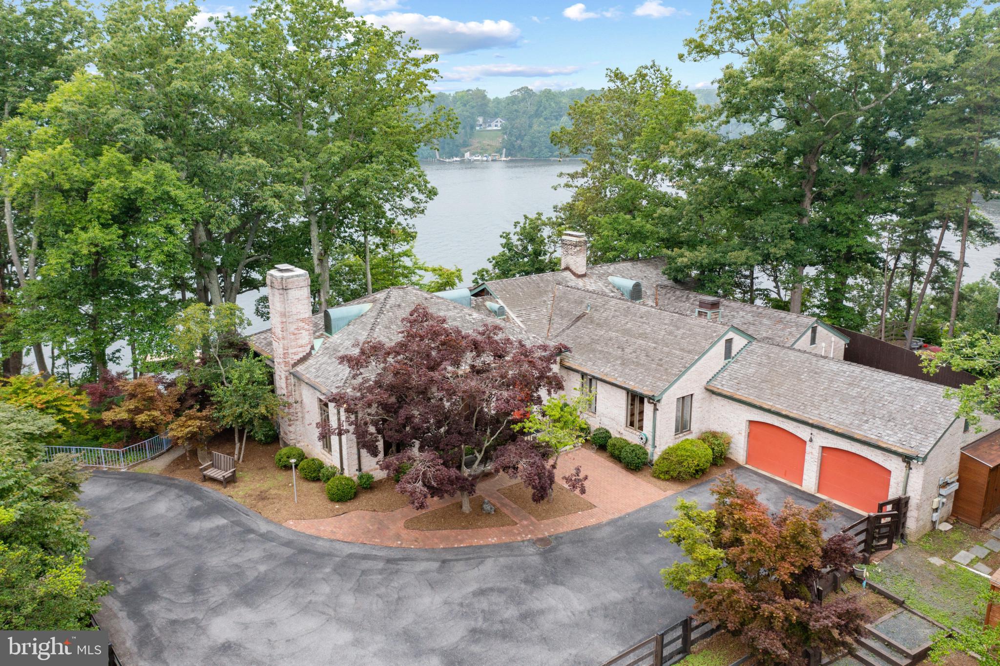 SOUTHWATER POINT - Residential