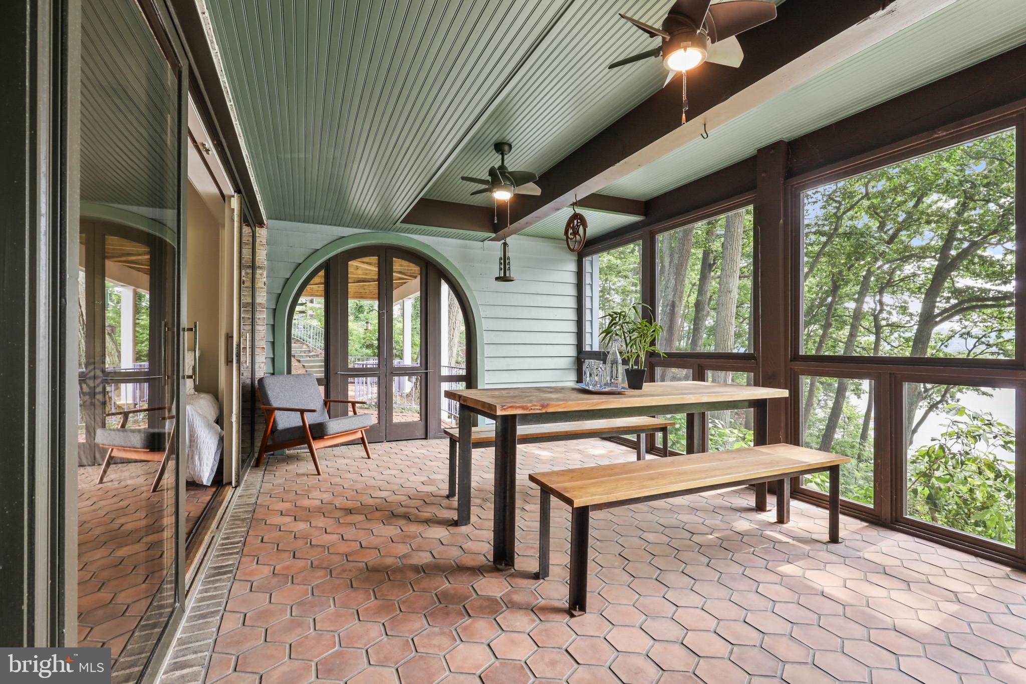 SOUTHWATER POINT - Residential