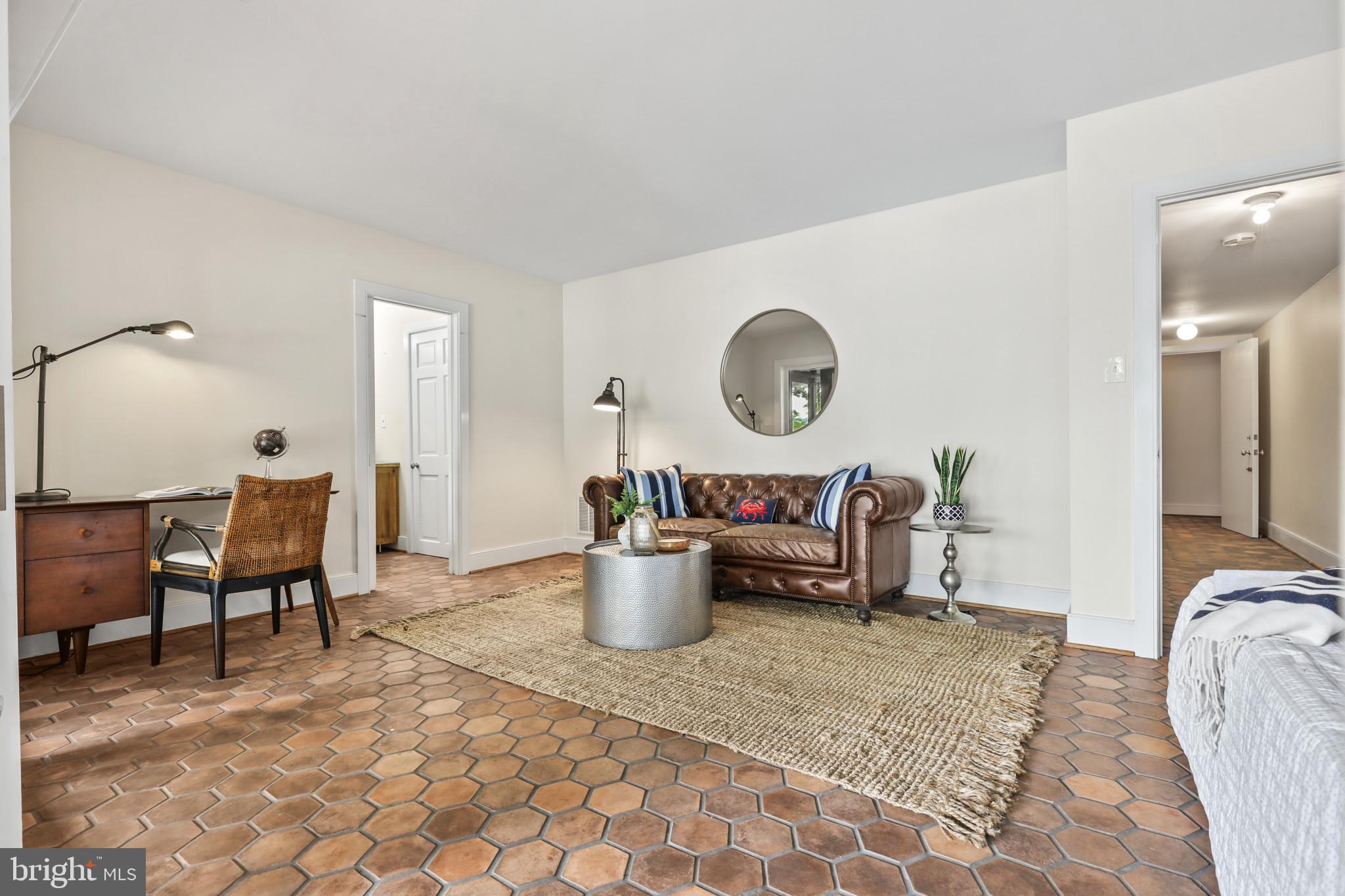 SOUTHWATER POINT - Residential