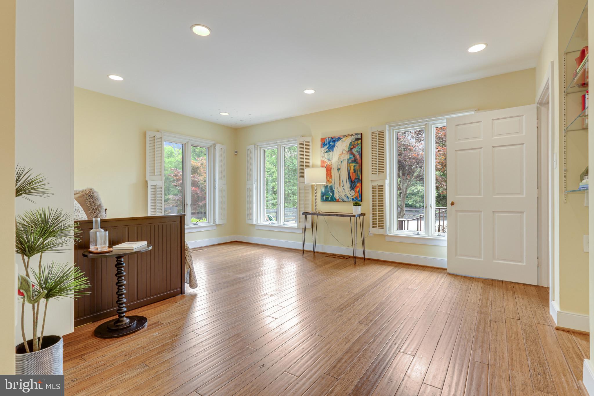 SOUTHWATER POINT - Residential