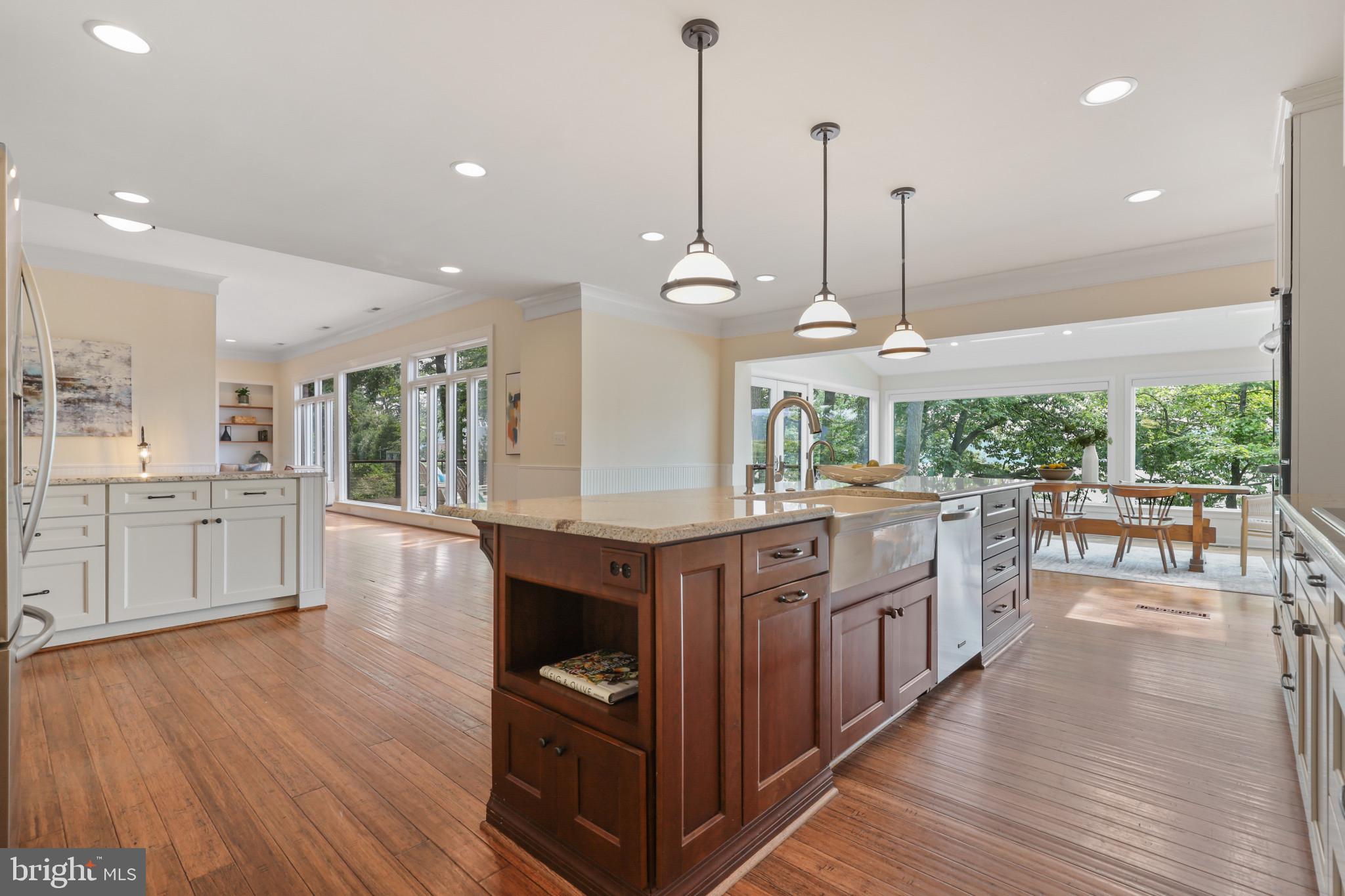 SOUTHWATER POINT - Residential