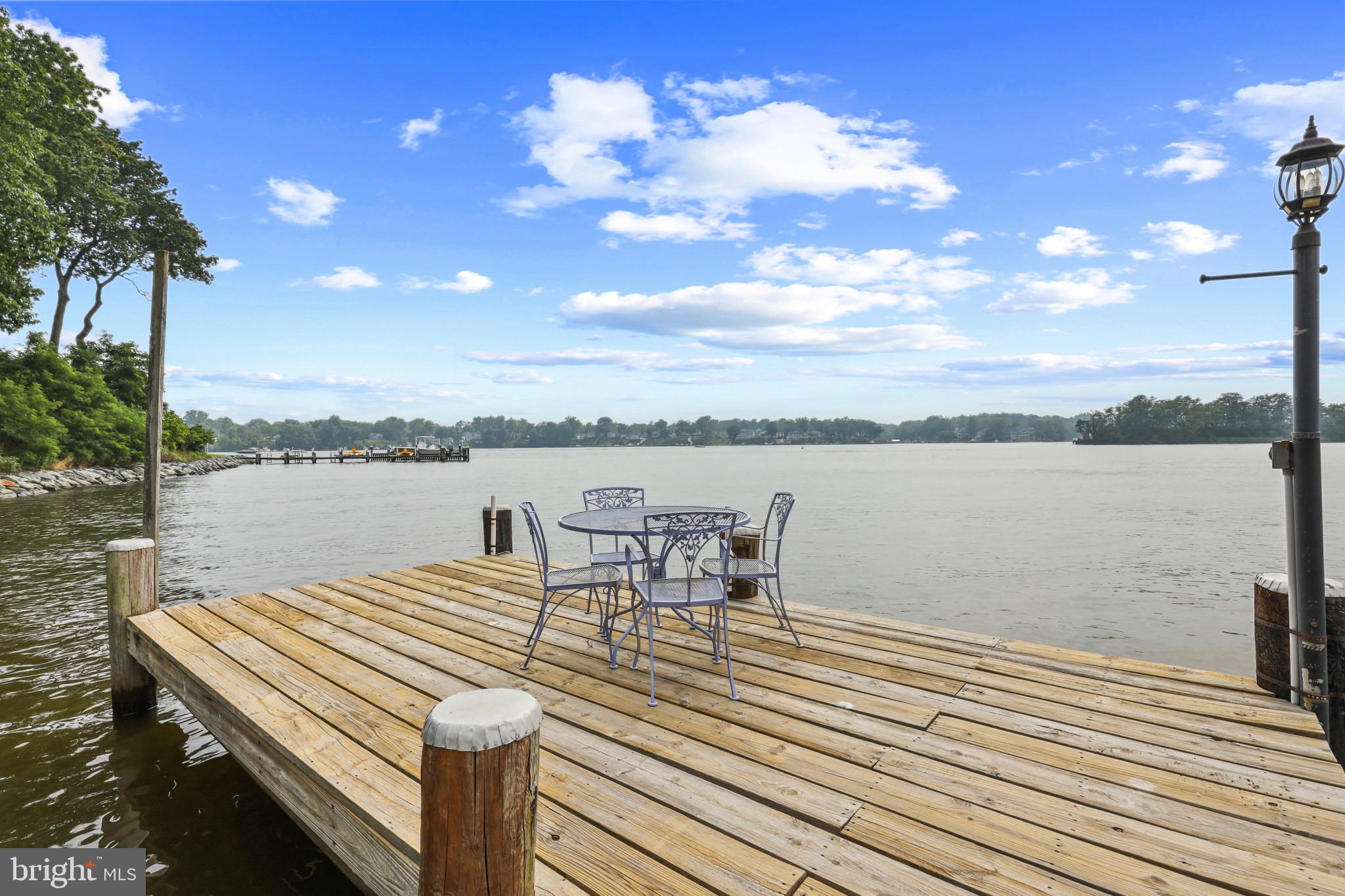 SOUTHWATER POINT - Residential