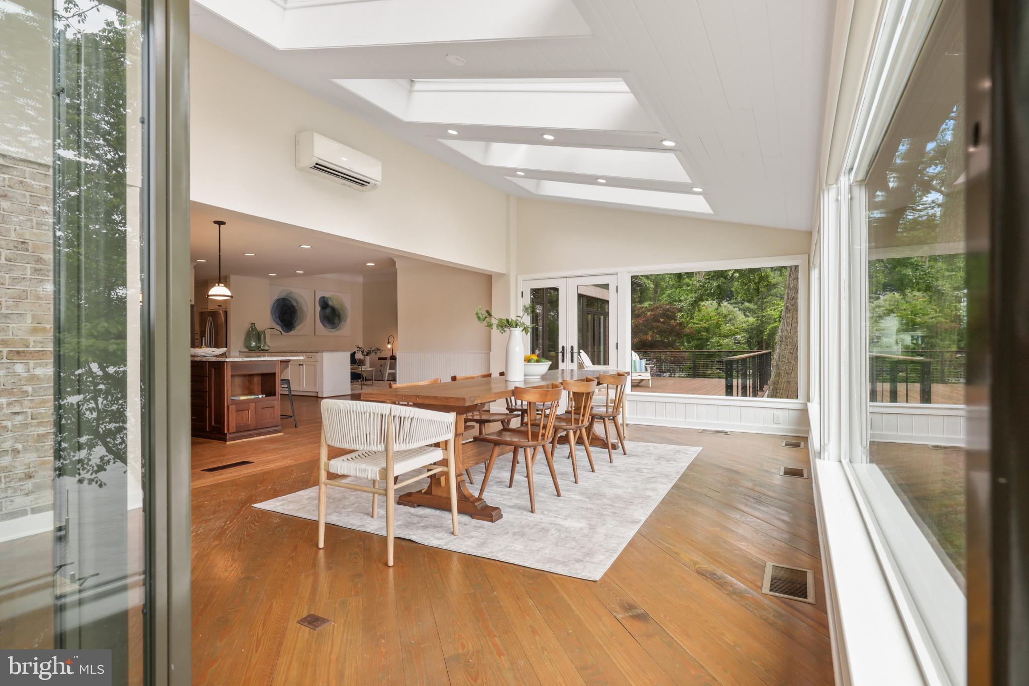 SOUTHWATER POINT - Residential