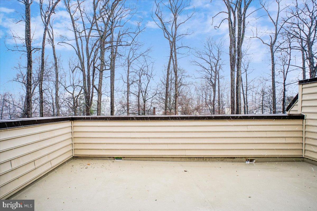 THE TOWNS AT PENDER OAKS - Residential