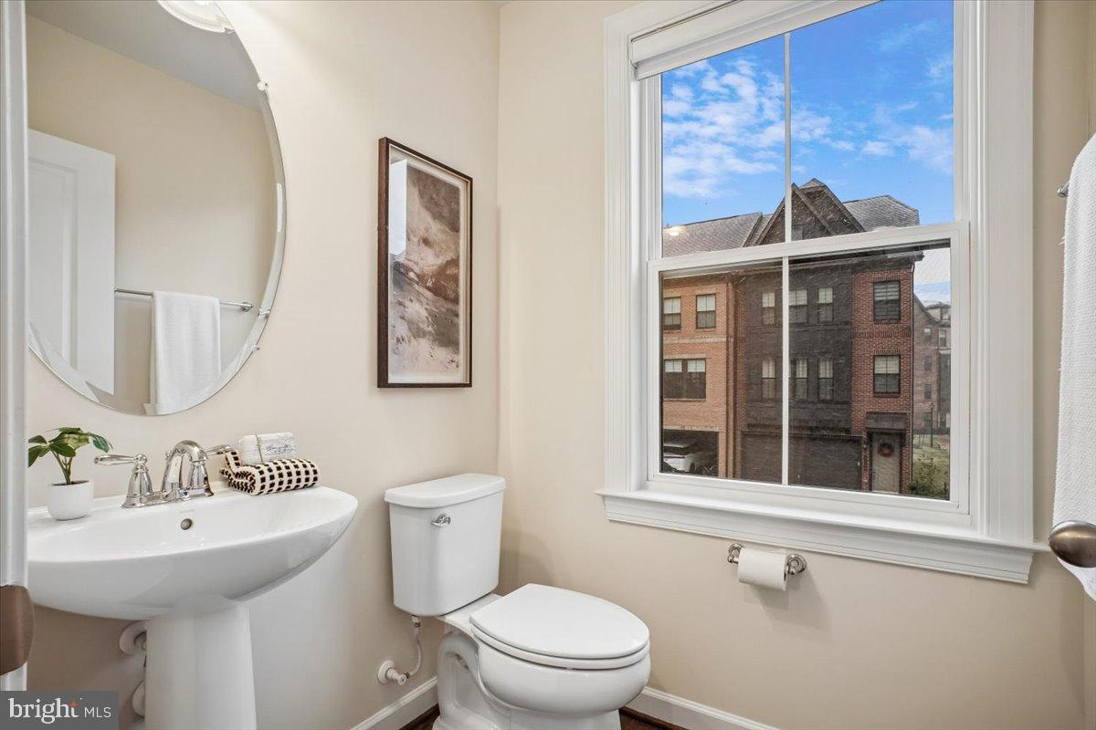 THE TOWNS AT PENDER OAKS - Residential