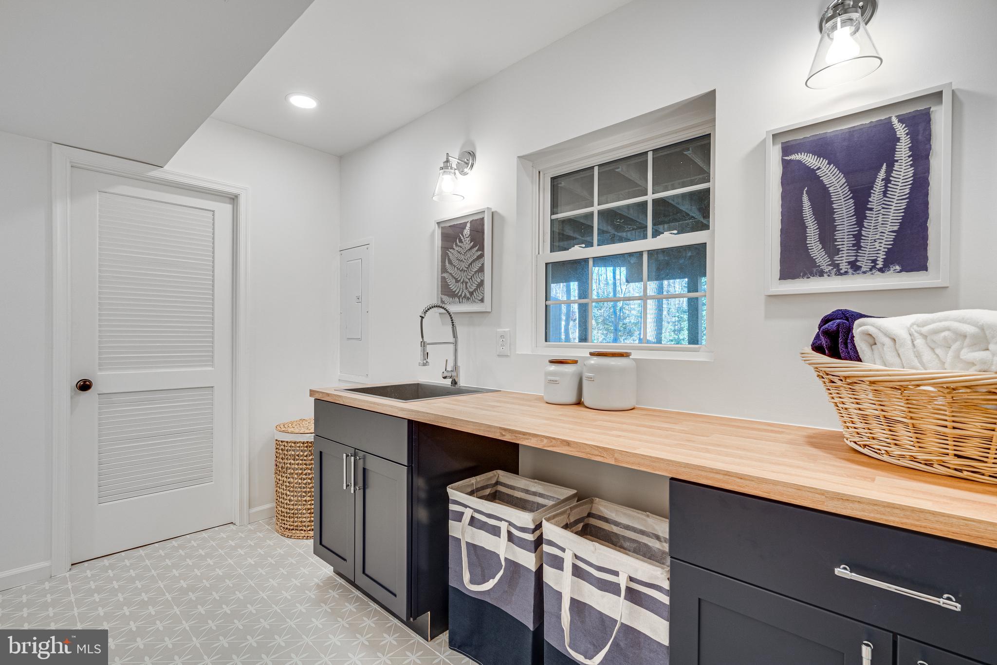 KINGS PARK WEST - Residential