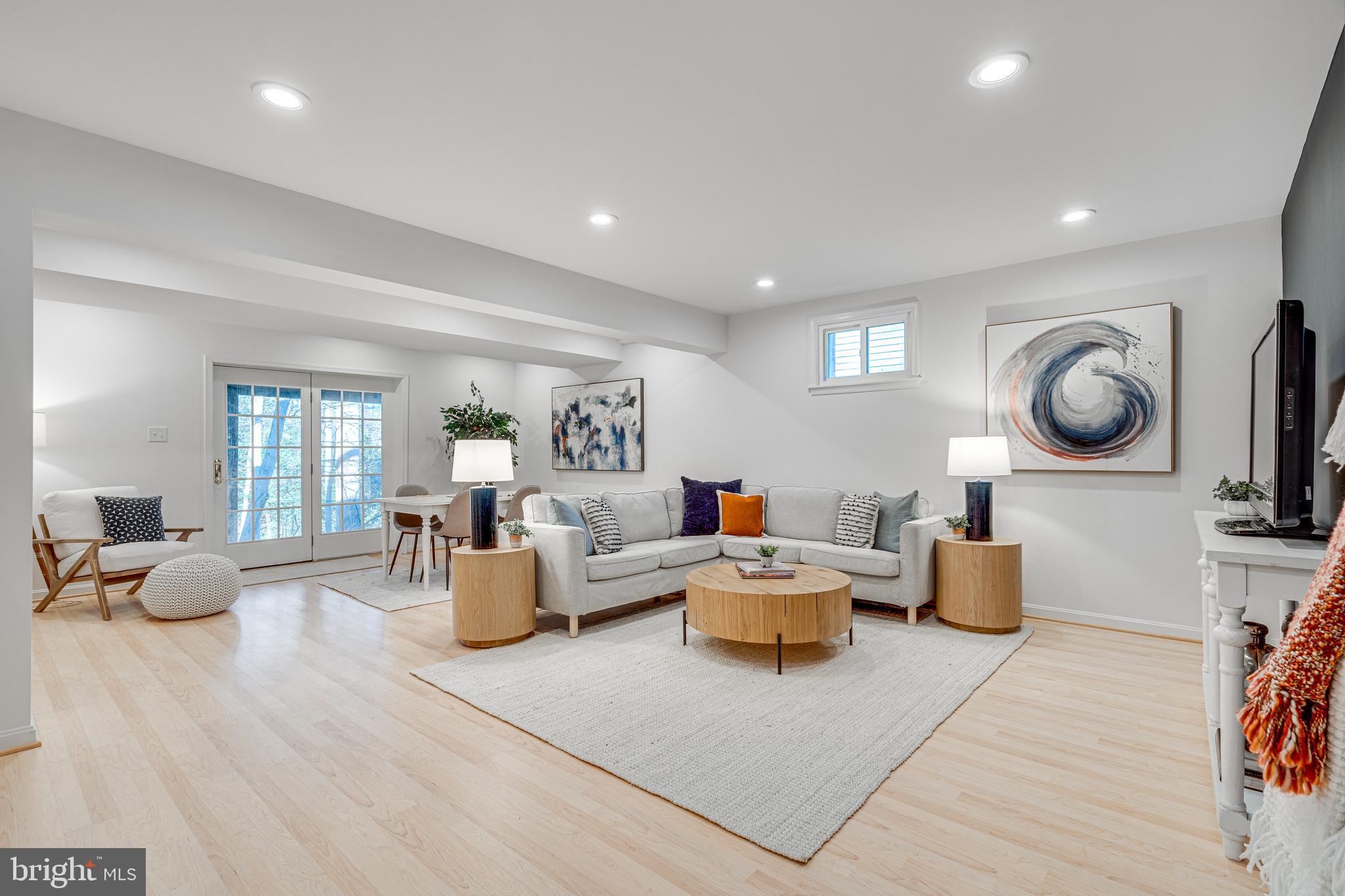 KINGS PARK WEST - Residential