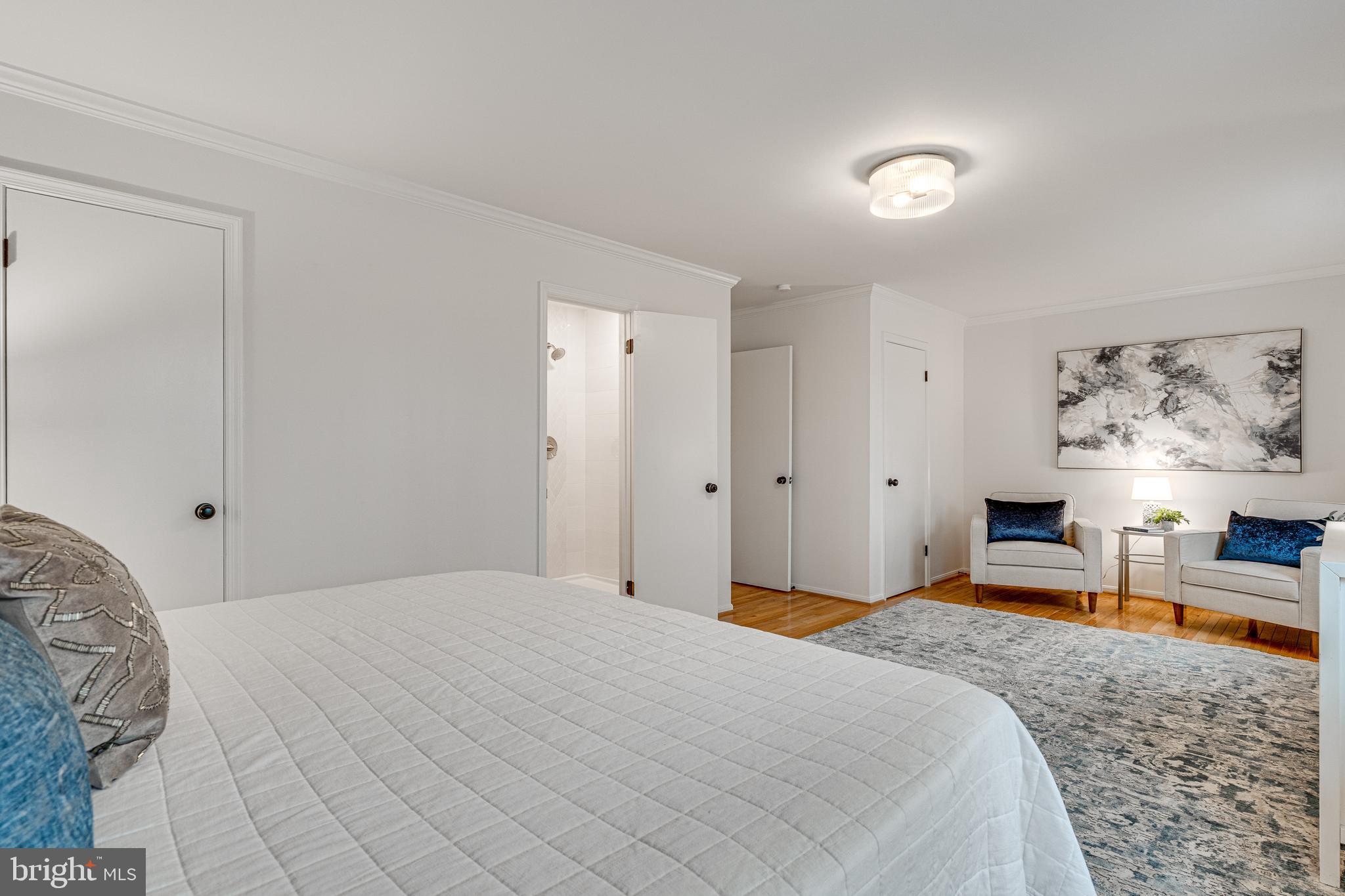 KINGS PARK WEST - Residential