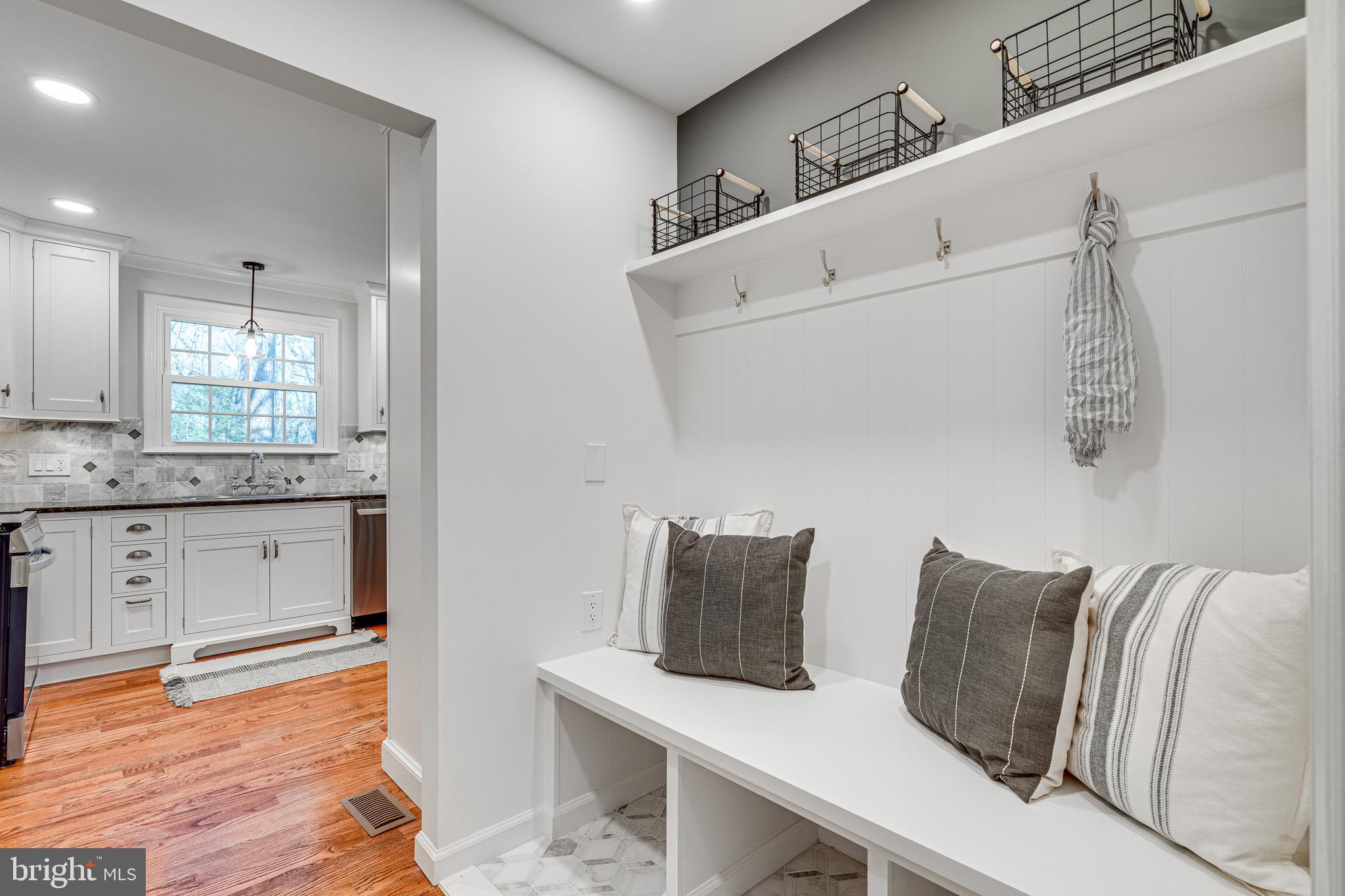 KINGS PARK WEST - Residential