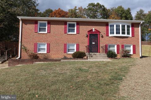 Photo of 8910 Palmer Street, FORT WASHINGTON, MD 20744 (MLS # MDPG2181094) Photo of 8910 Palmer Street, FORT WASHINGTON, MD 20744 (MLS # MDPG2181094)