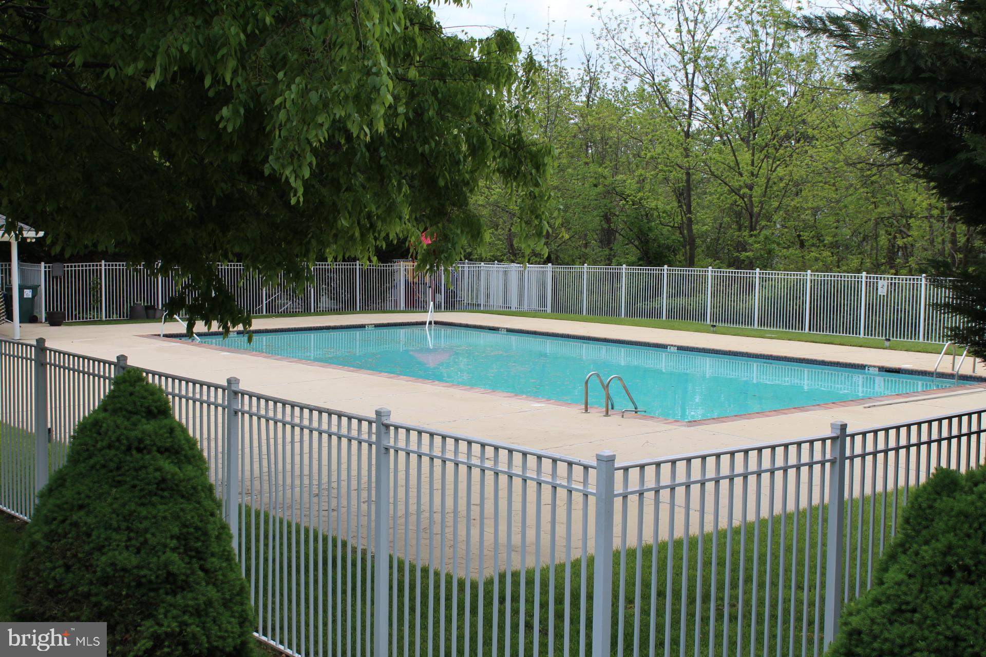 WINNERS CIRCLE - Residential