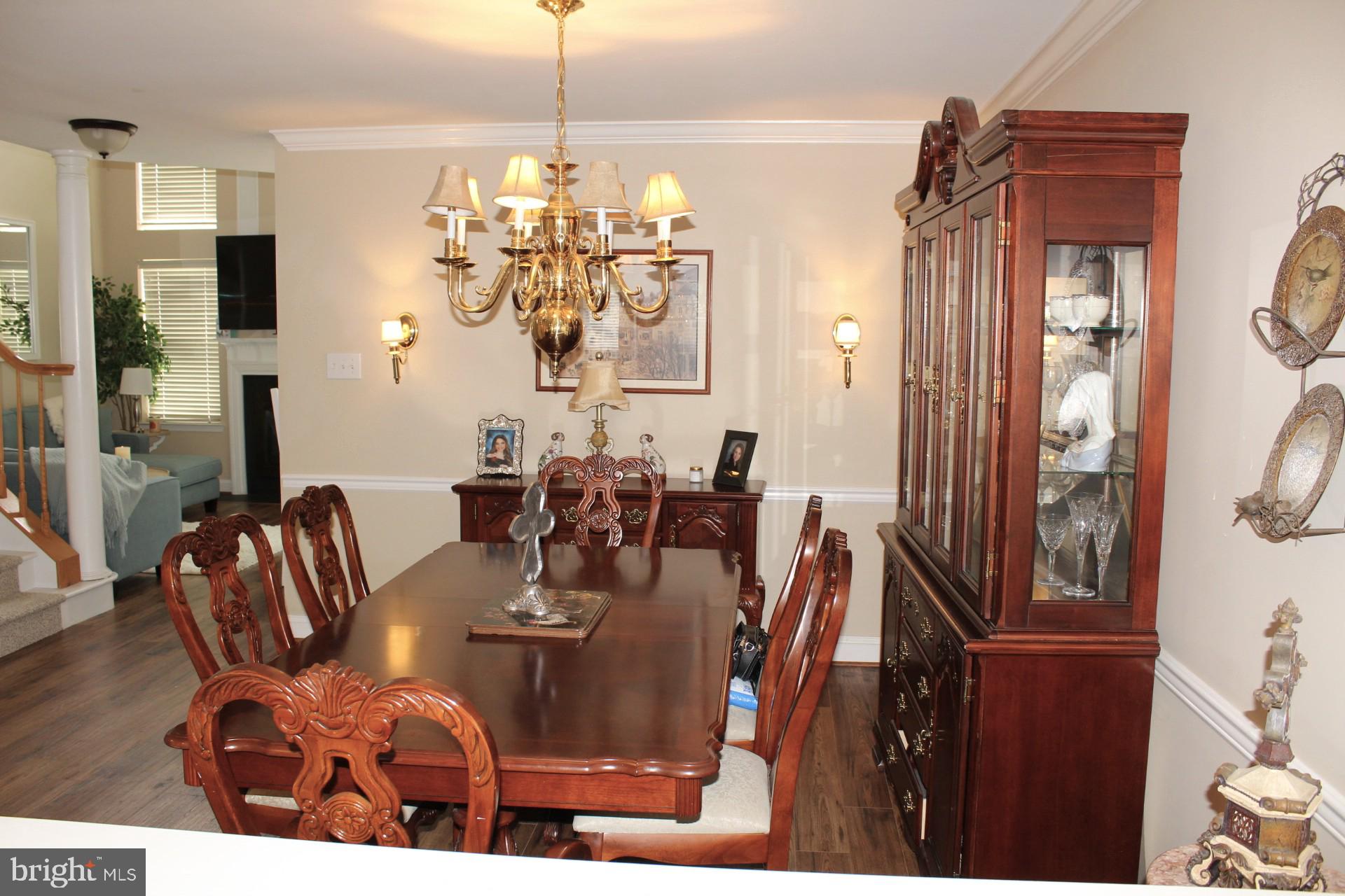 WINNERS CIRCLE - Residential