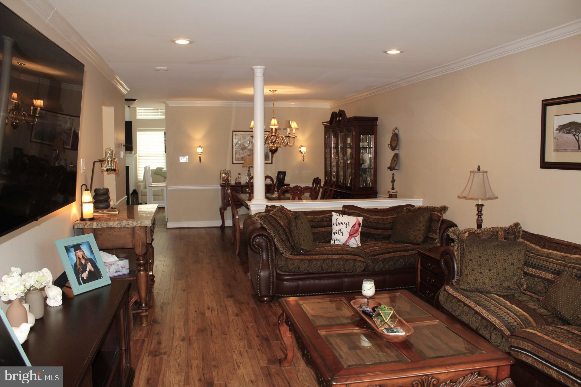WINNERS CIRCLE - Residential