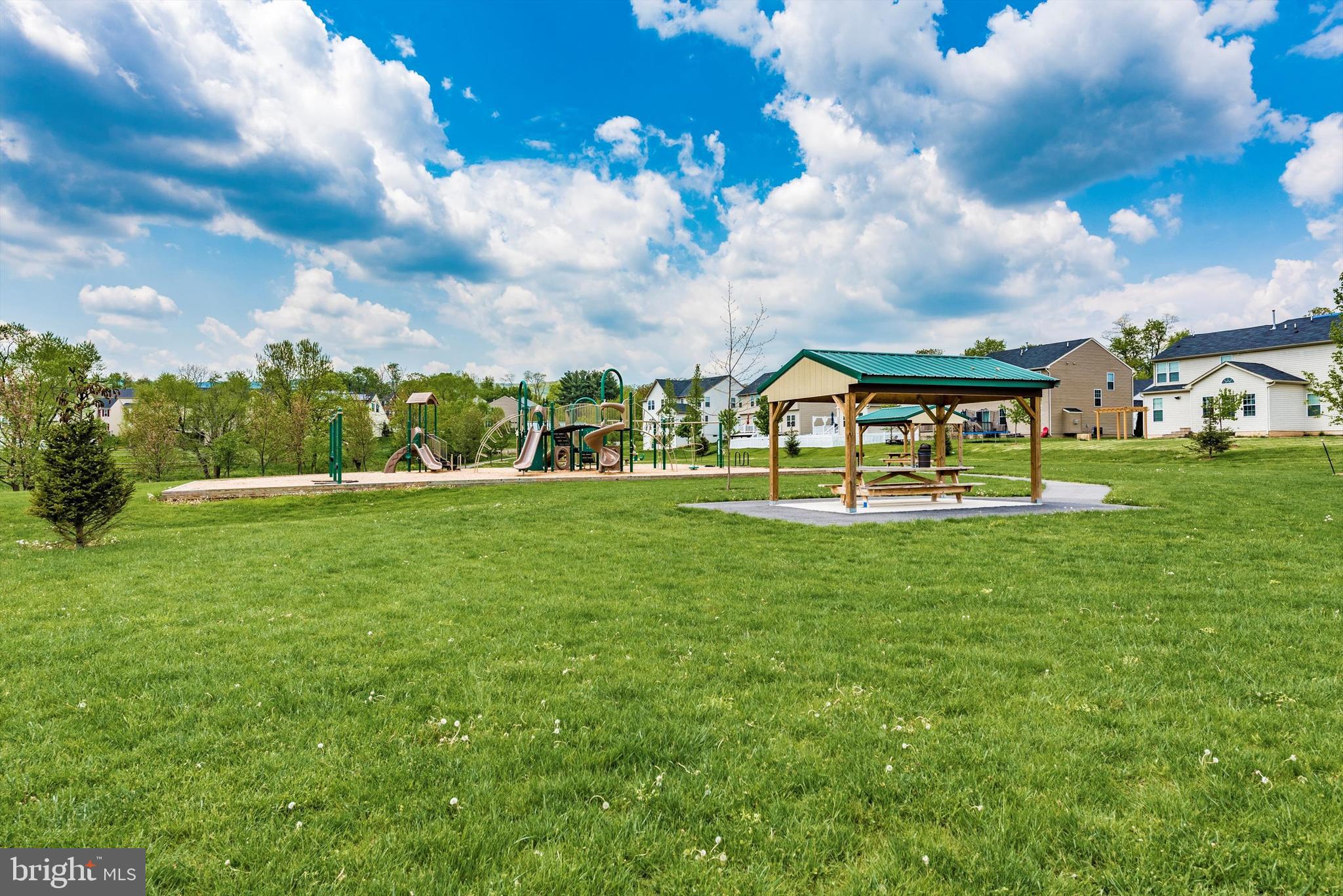 CANNON BLUFF - Residential