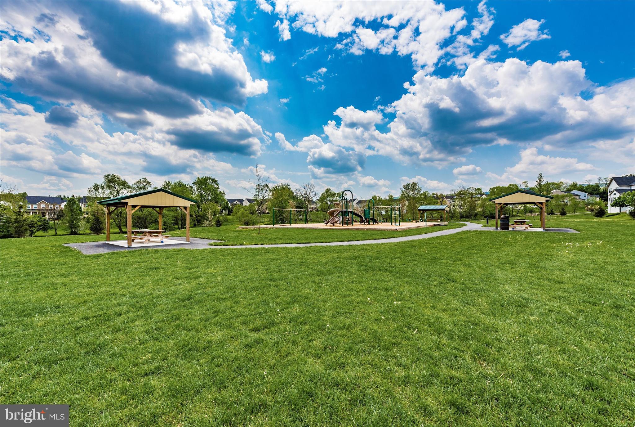 CANNON BLUFF - Residential