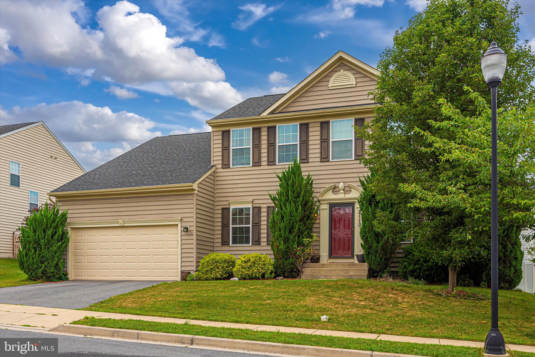 CANNON BLUFF - Residential