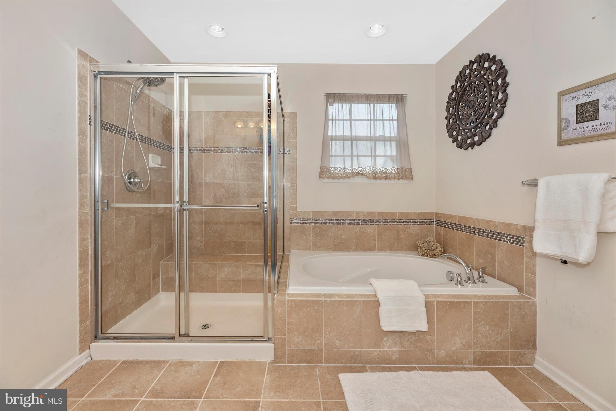 CANNON BLUFF - Residential