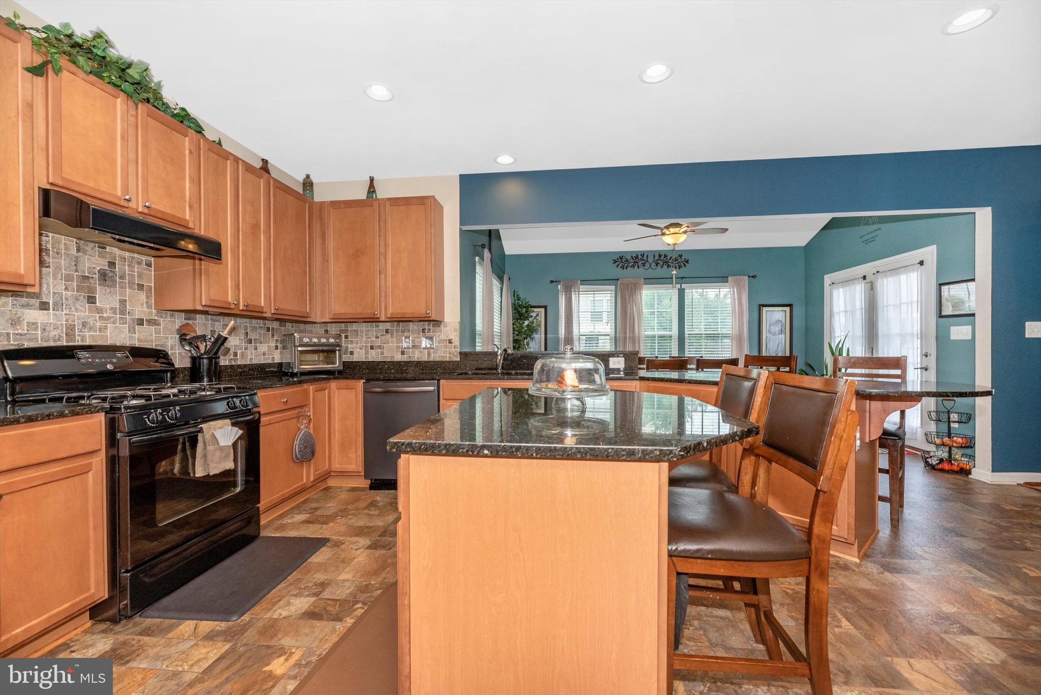 CANNON BLUFF - Residential