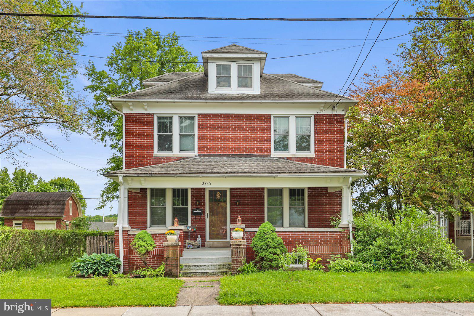 205 HANOVER STREET