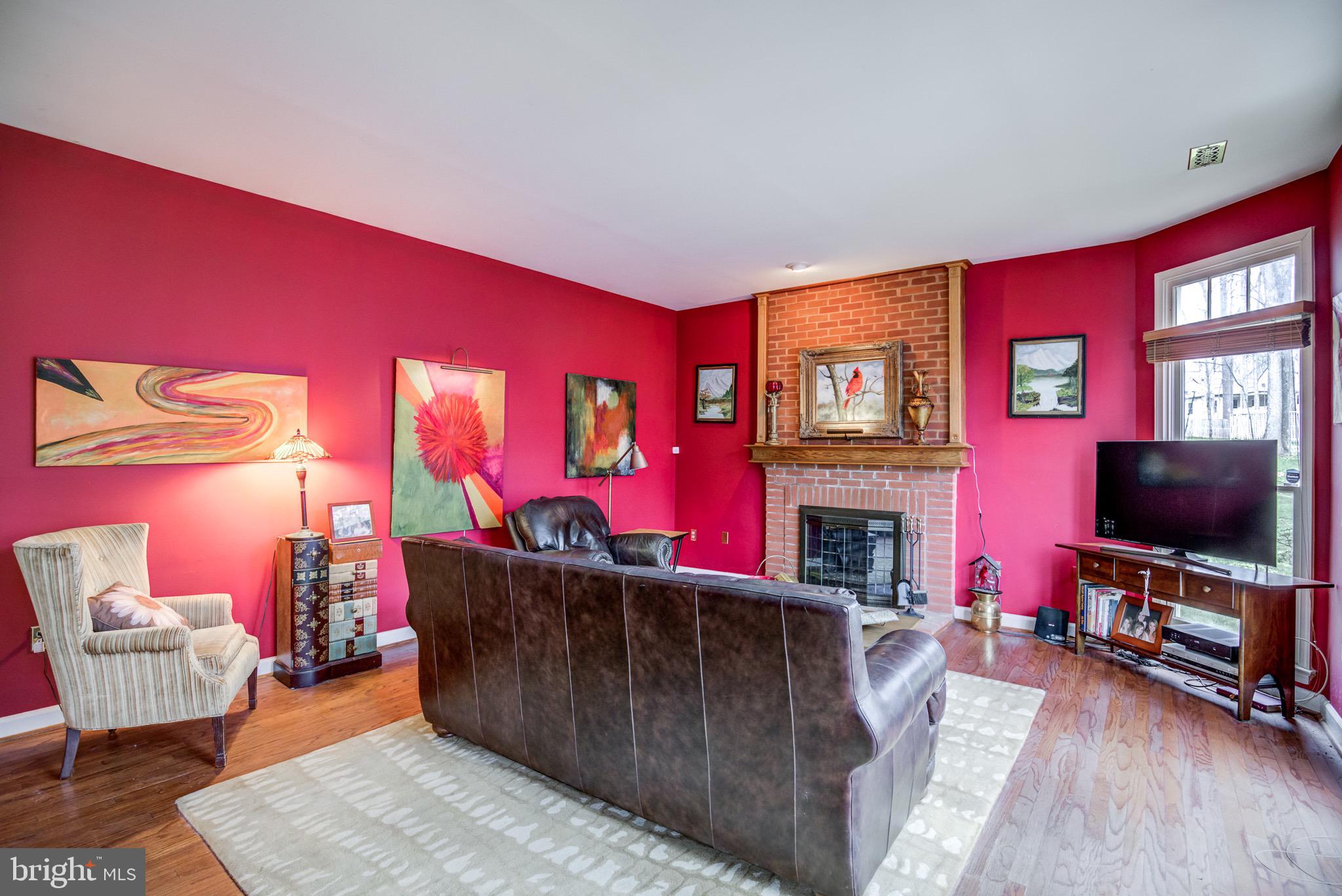 HAMPTON CHASE - Residential