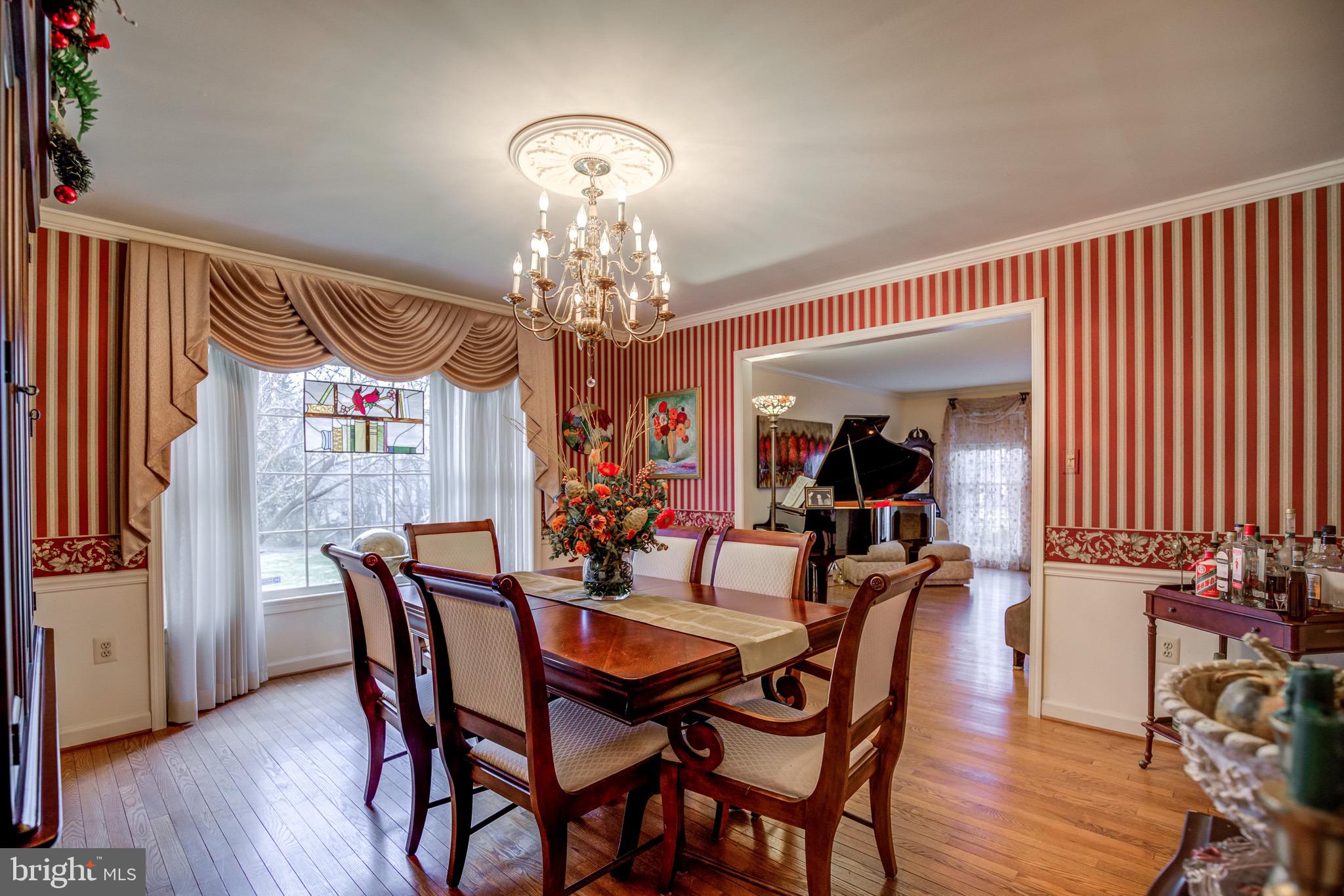 HAMPTON CHASE - Residential