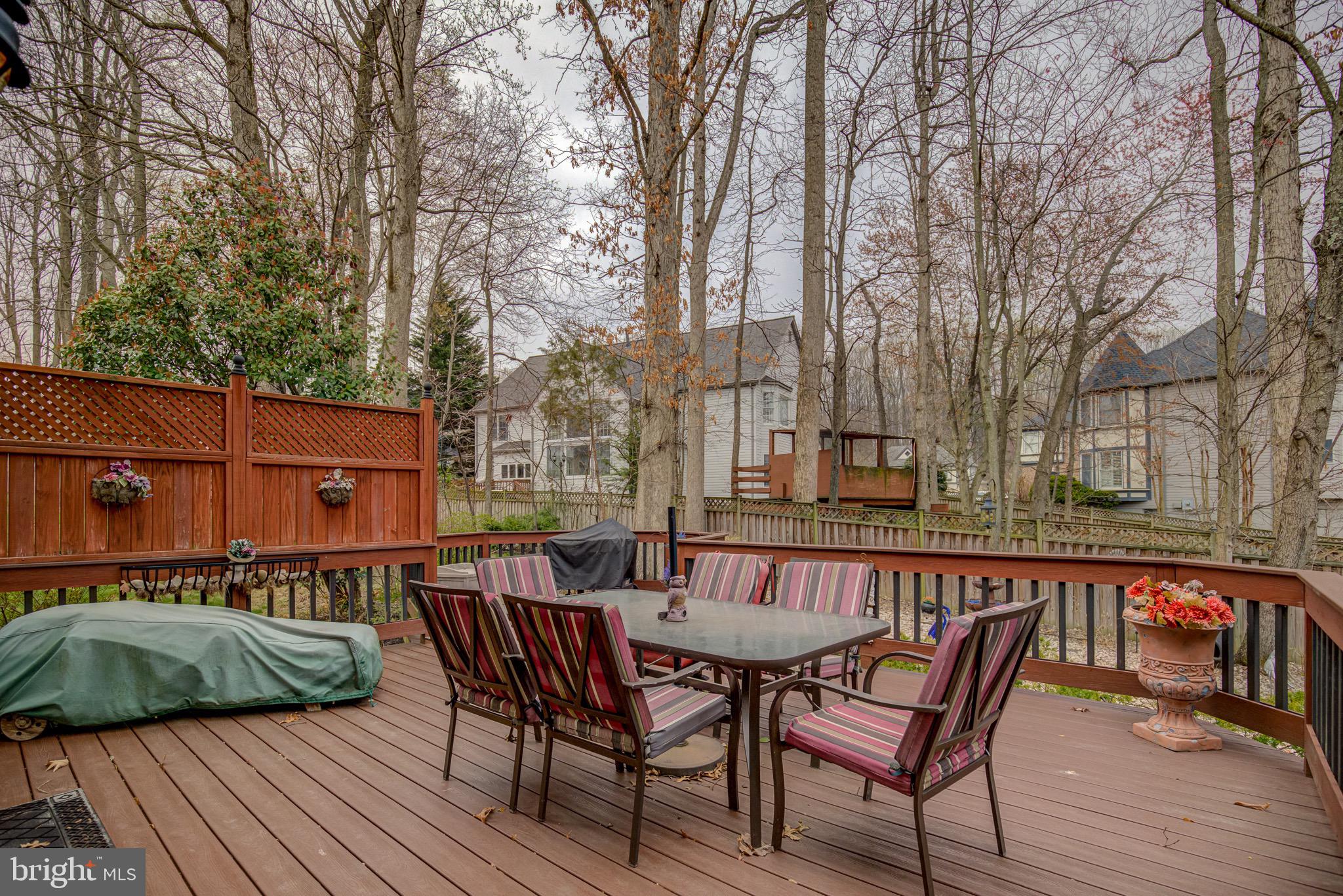 HAMPTON CHASE - Residential