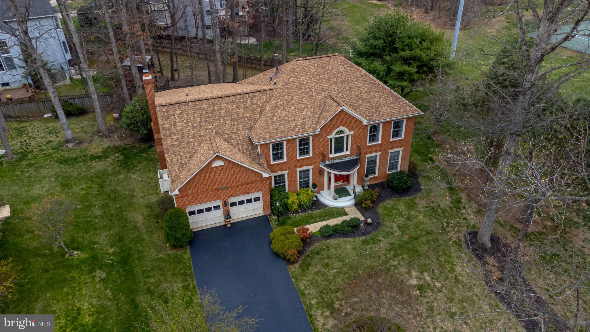 HAMPTON CHASE - Residential