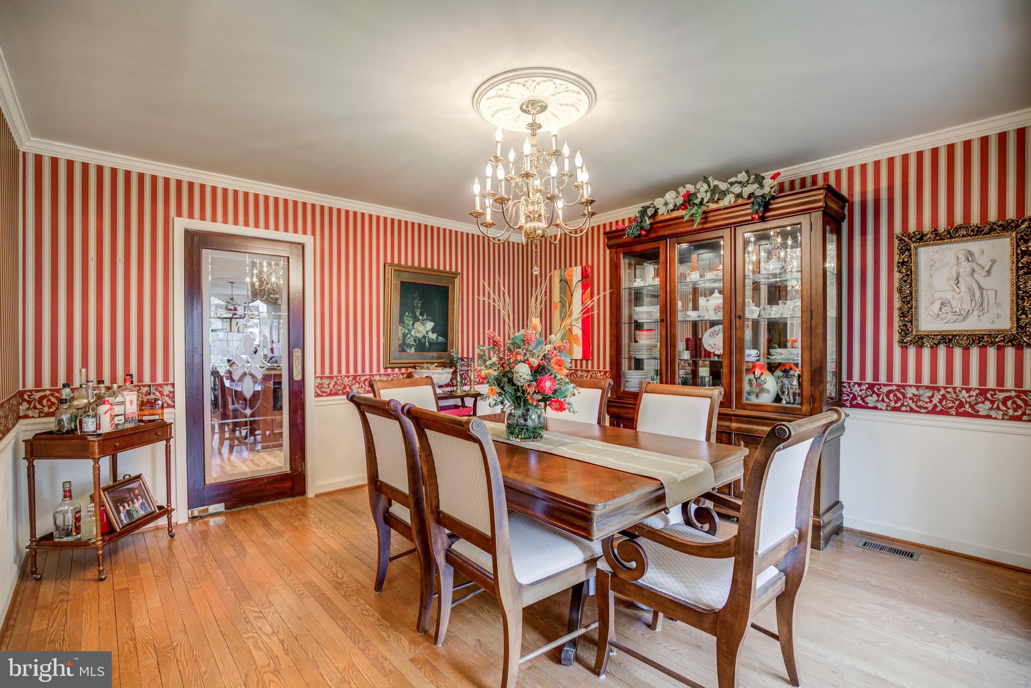 HAMPTON CHASE - Residential