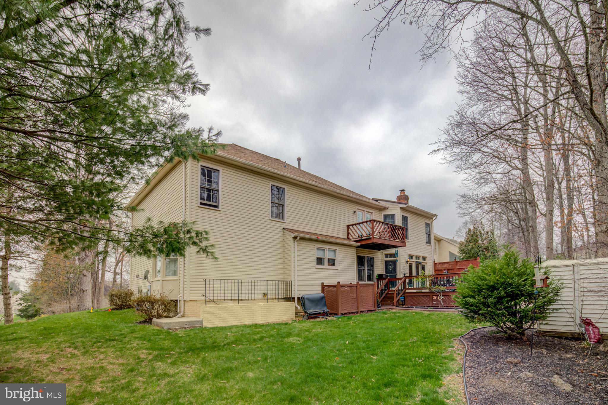 HAMPTON CHASE - Residential