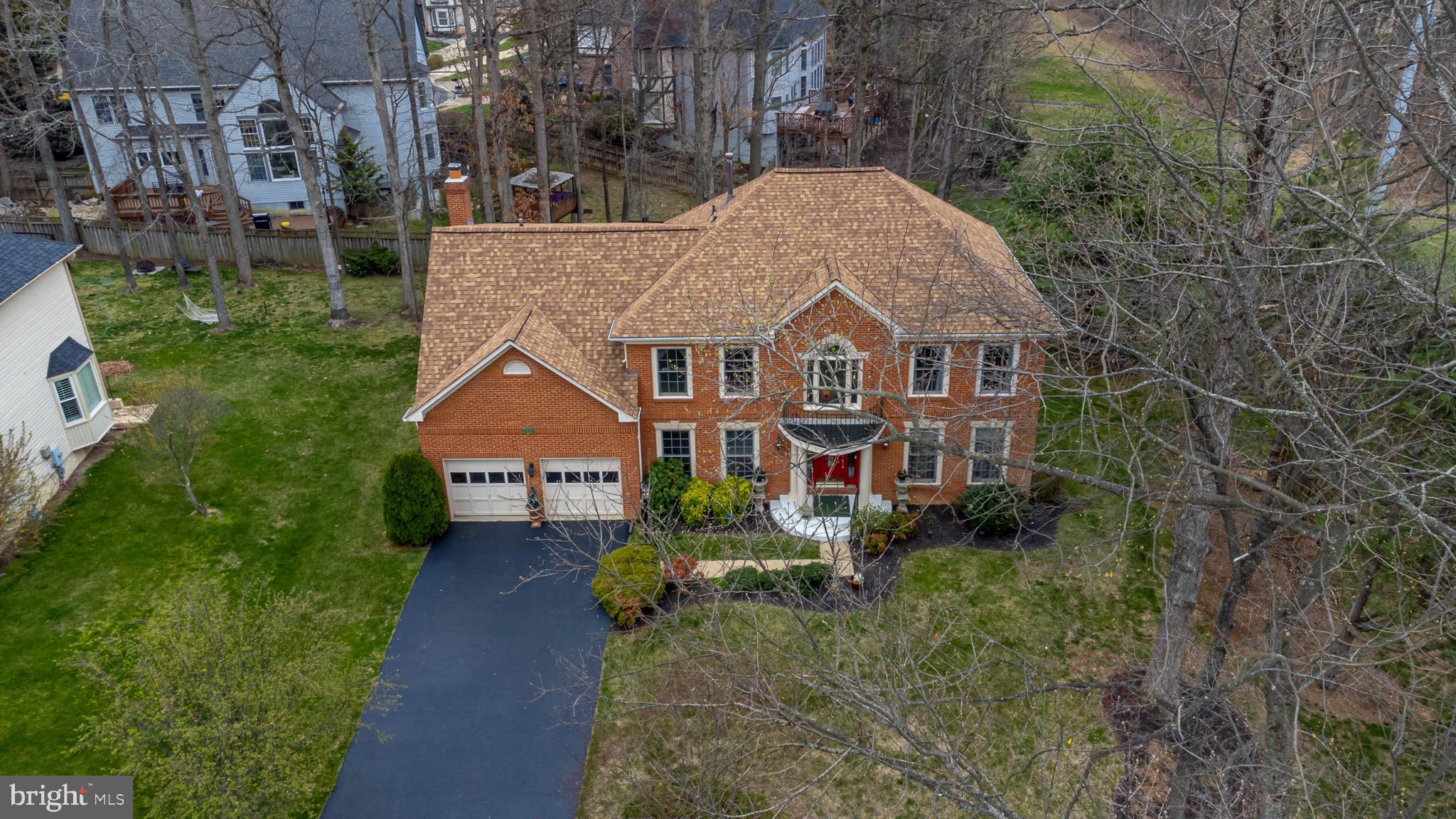 HAMPTON CHASE - Residential