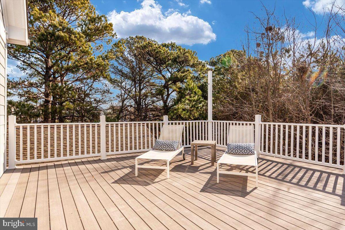 GIBSONS GRANT - Residential