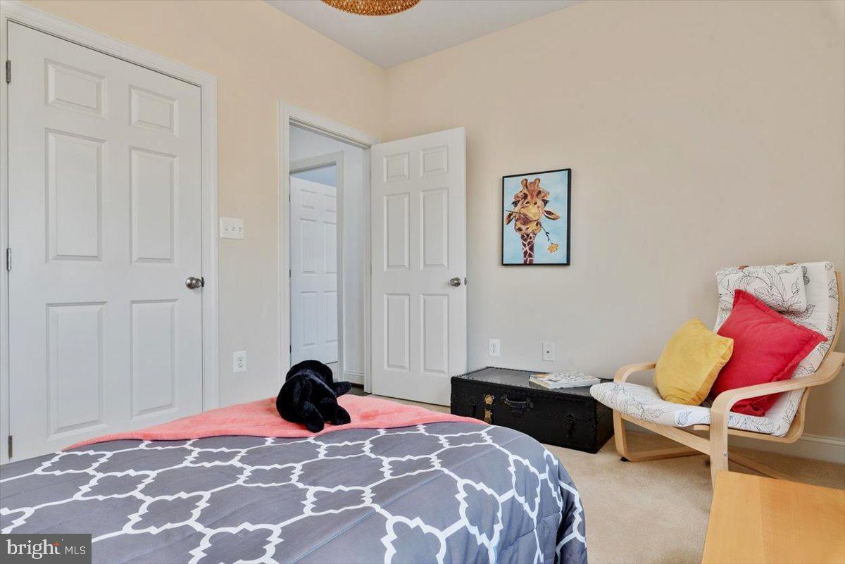 GIBSONS GRANT - Residential