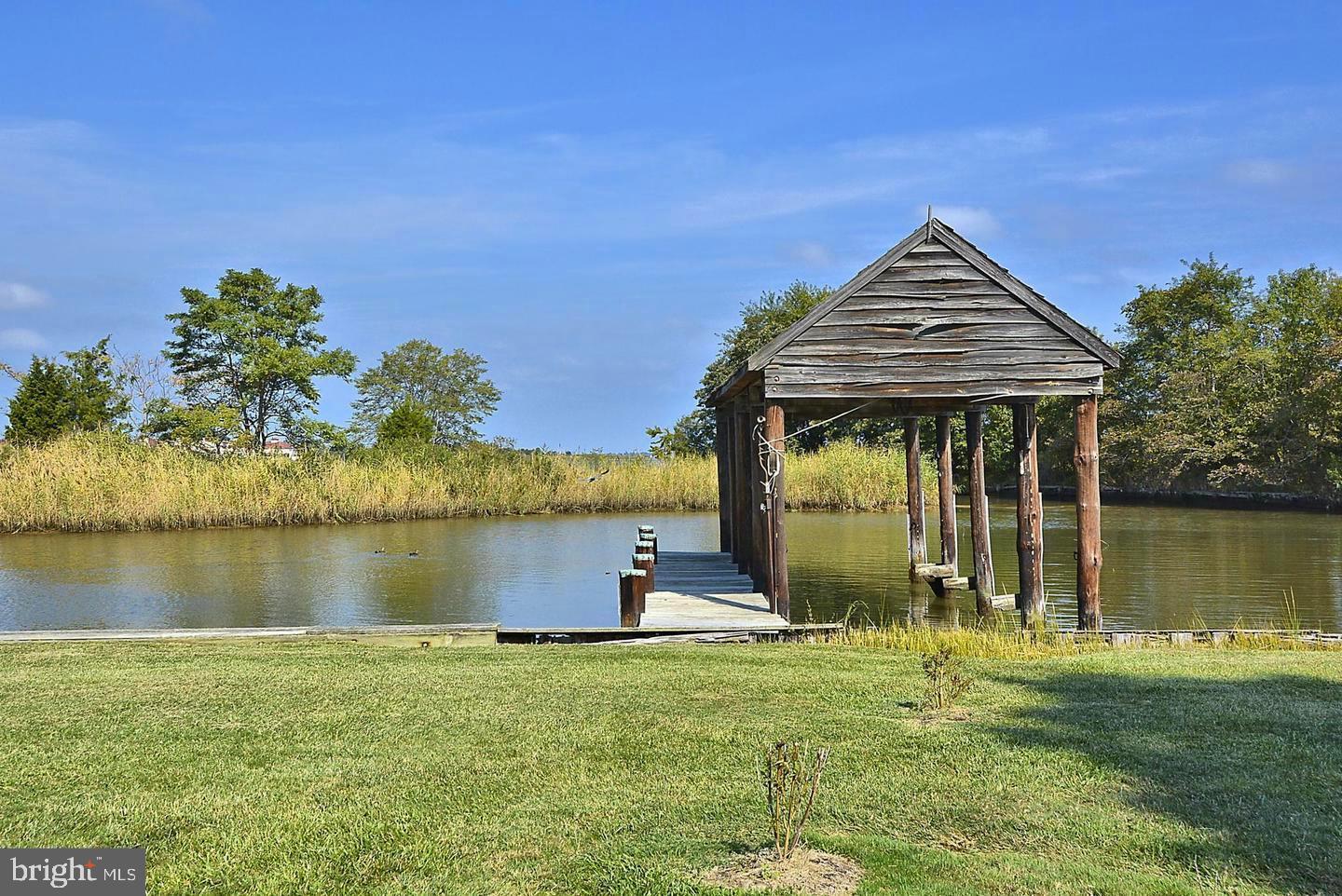 GIBSONS GRANT - Residential