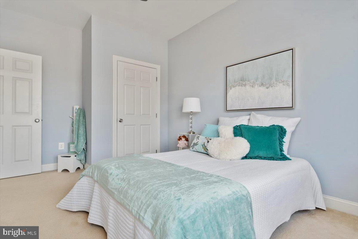 GIBSONS GRANT - Residential