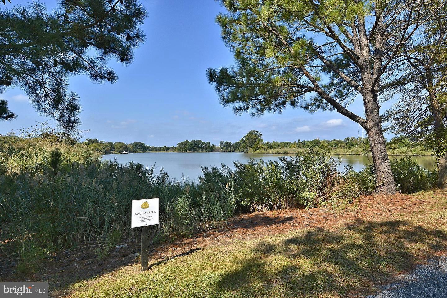 GIBSONS GRANT - Residential