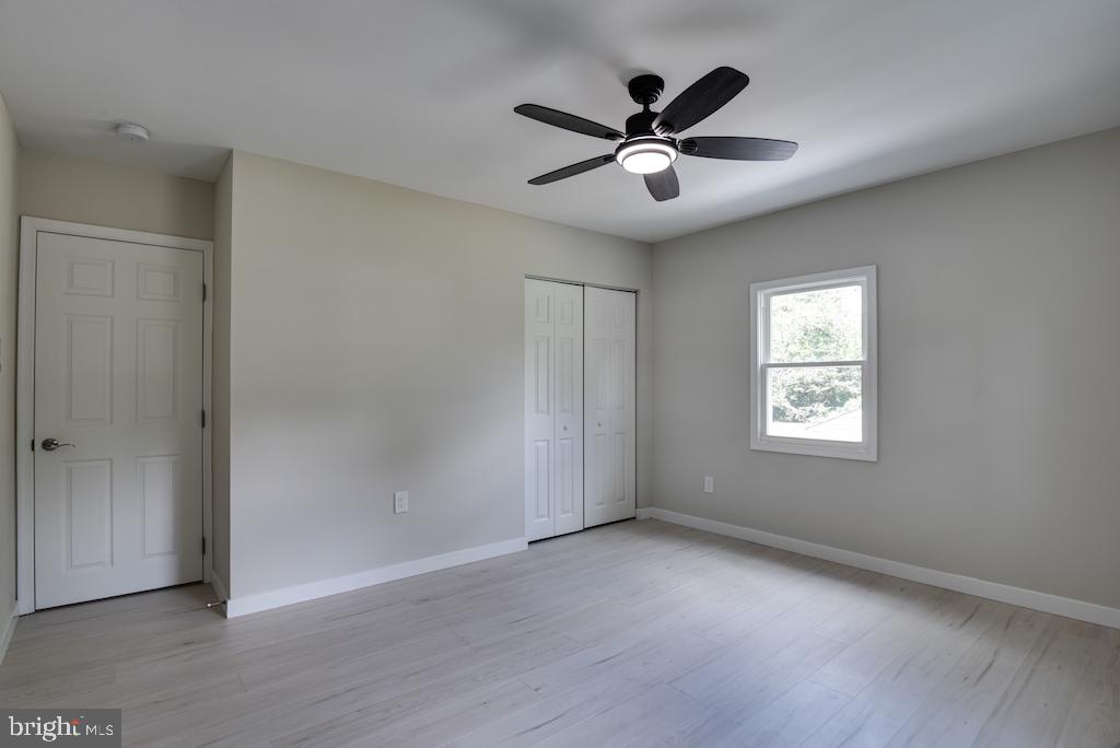 ENGLESIDE VILLAGE - Residential