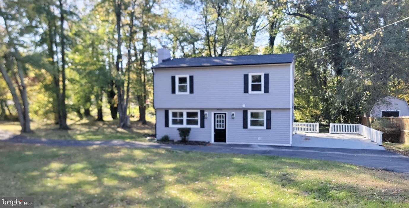 ENGLESIDE VILLAGE - Residential