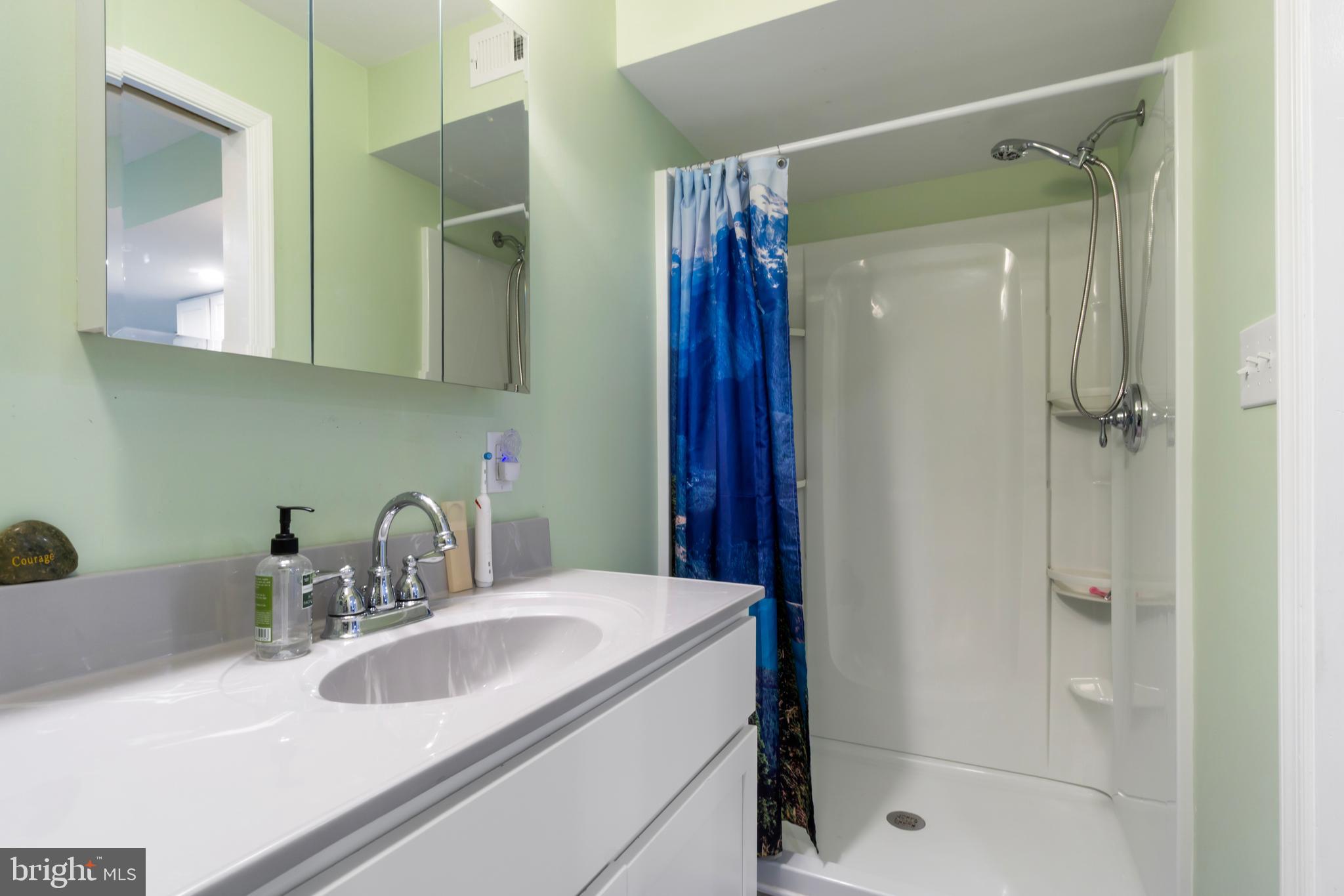 MARTINS RIDGE - Residential