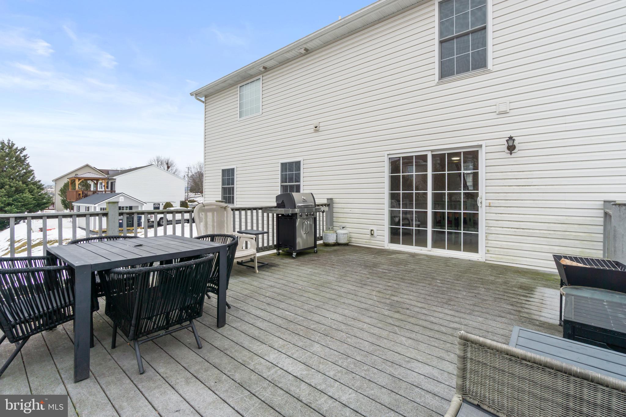 MARTINS RIDGE - Residential