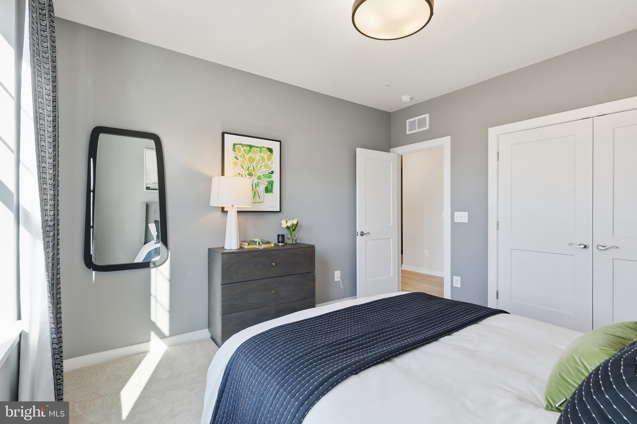 POTOMAC SHORES - Residential