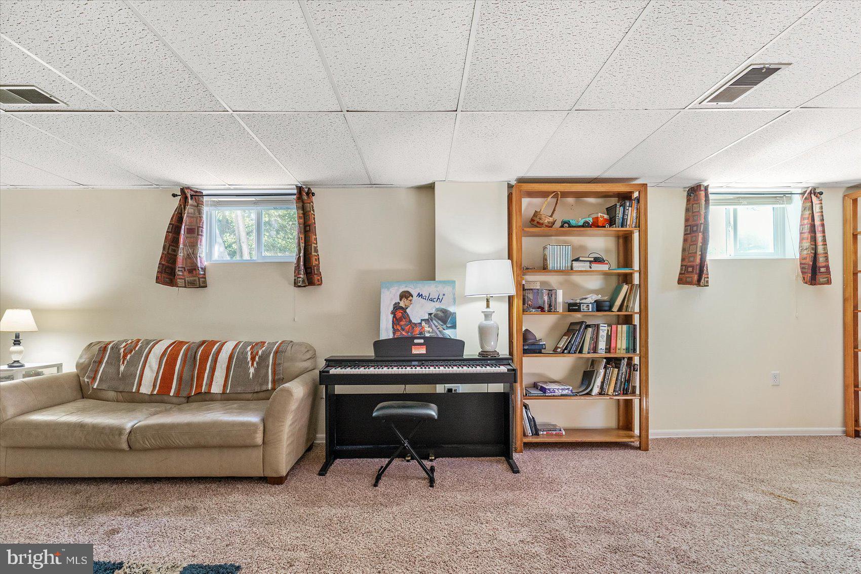 SILVERGATE VILLAGE - Residential