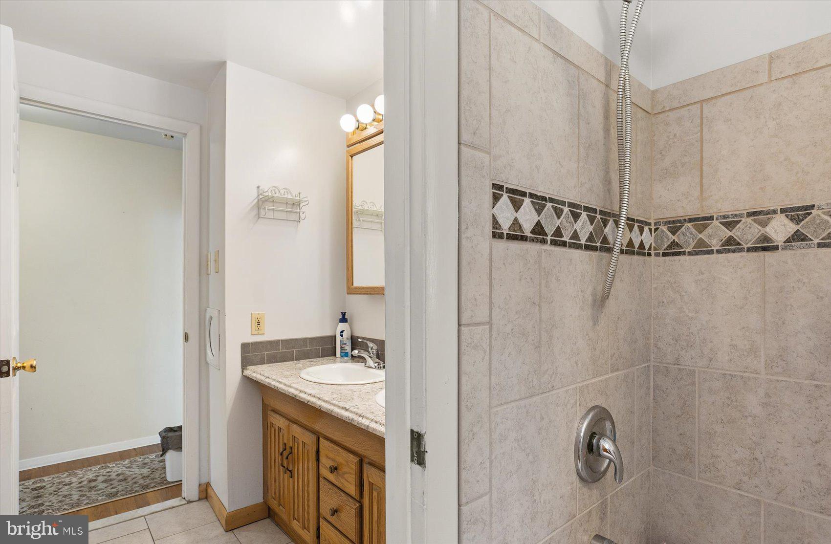 SILVERGATE VILLAGE - Residential