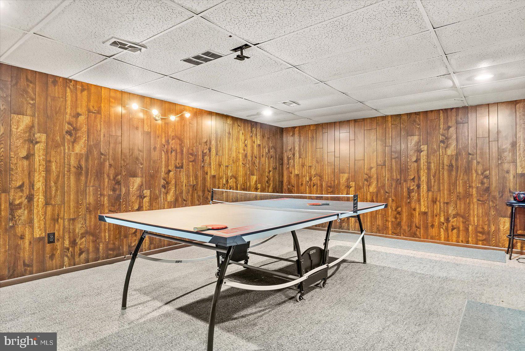 SILVERGATE VILLAGE - Residential