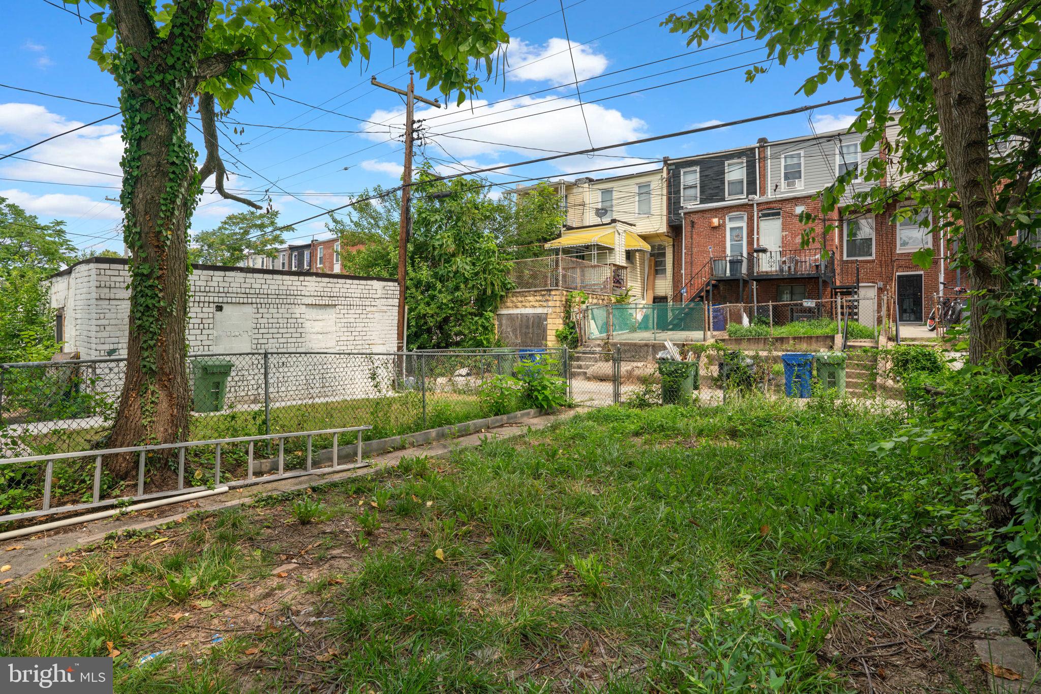 COLD SPRING NEWTOWN - Residential