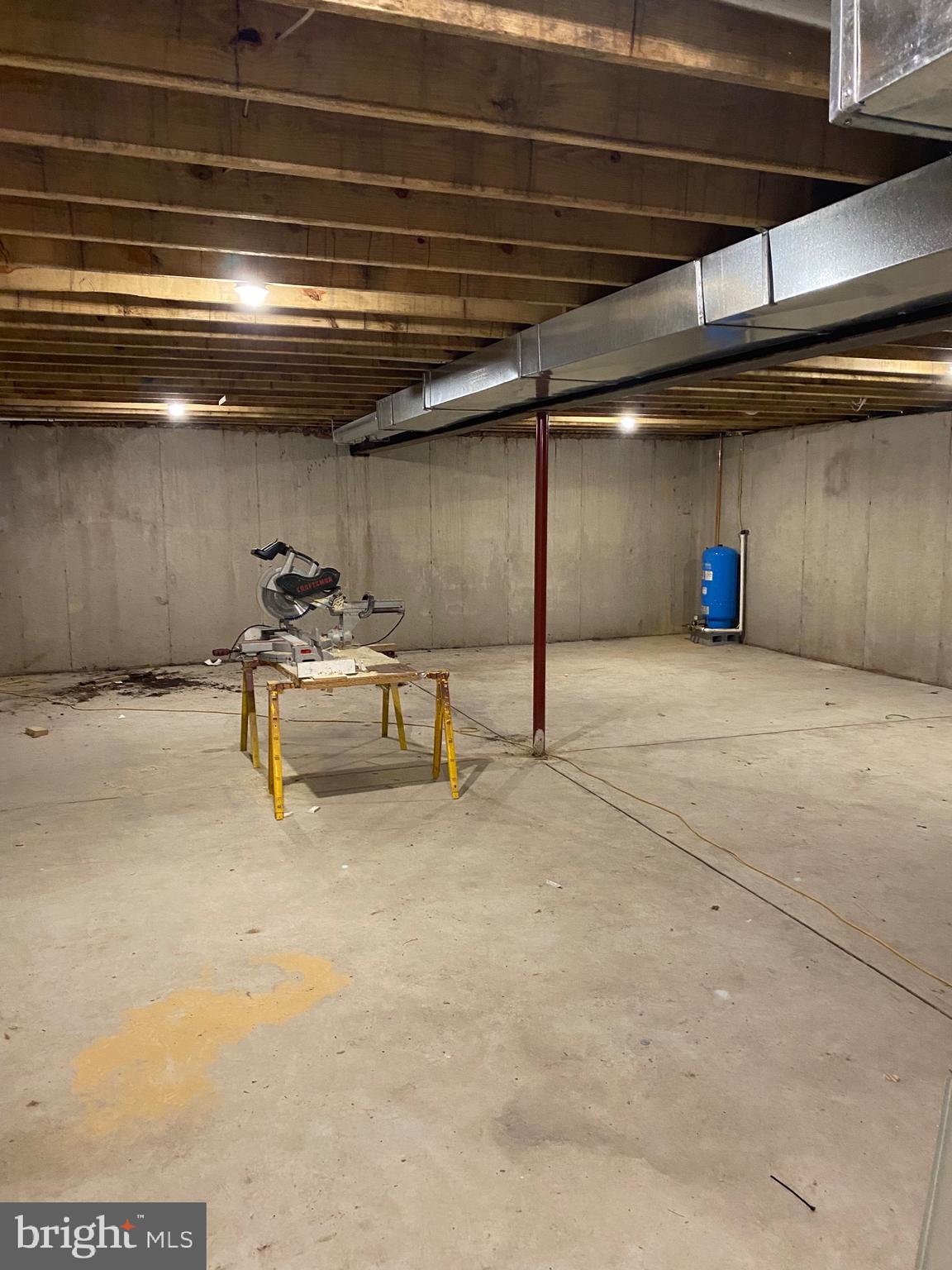 CRESTMONT - Residential