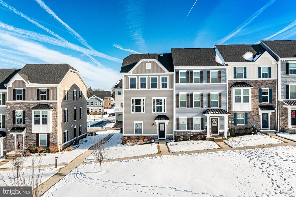 Photo of 1404 Poets Alley, ROMANSVILLE, PA 19320 (MLS # PACT2115884)